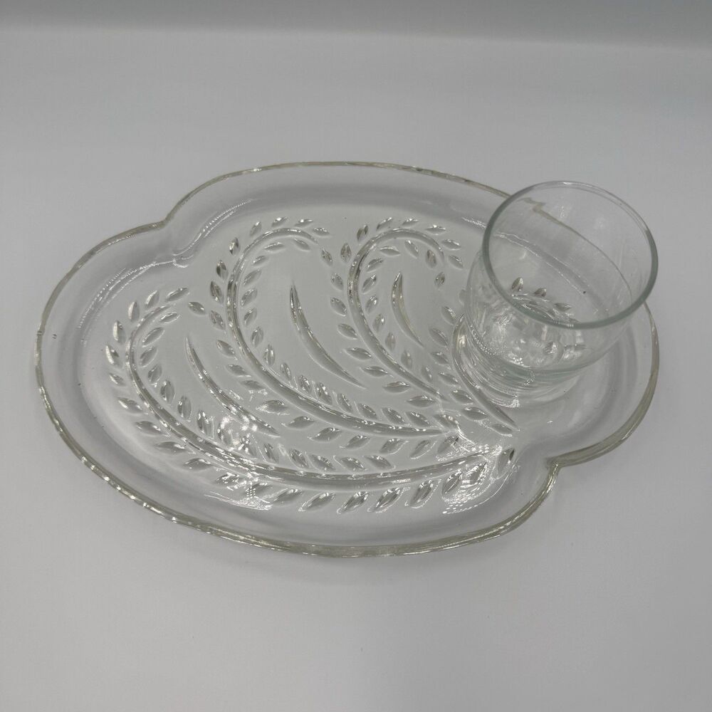 Vintage Federal Wheat Pressed Pattern Snack Sandwich Plate with Cup Set 1950’s